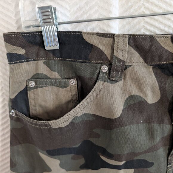 H&M Camo print Army Cargo Mini Skirt Size 8 Cotton - Picture 8 of 11